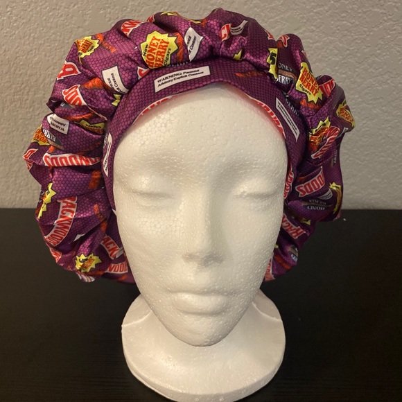 Silky Bonnets - Picture 3 of 14